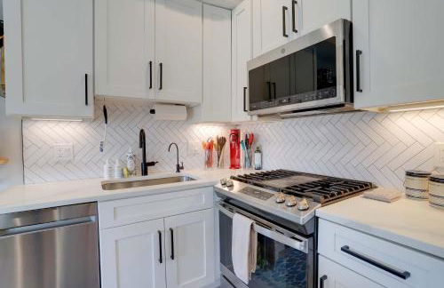 Sojourn Worldly 1 BR 2 BA 2 Blocks to Shaw Metro - Foto 16