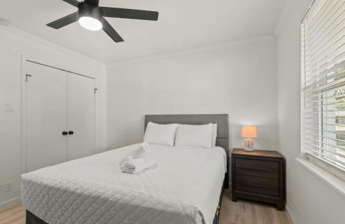 Spacious 4 Bedroom Family Retreat in the Heart of McKinney, TX - Foto 27