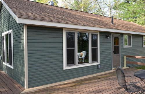 Quiet Lakeside Cabin Rental for Families just Outside of Minocqua, Wisconsin - Foto 16