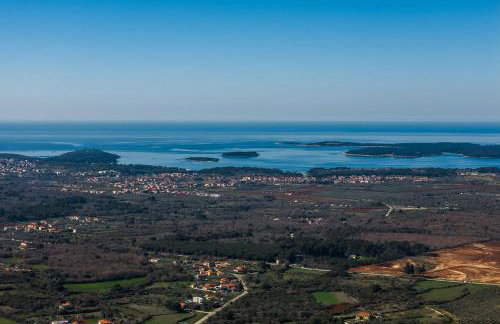 Villa San Zusto, 1600 m2 plot area, heated pool with hydromassage zone - Foto 4