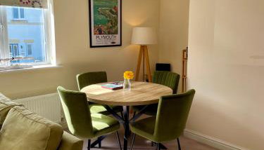 The Coach House - Photo 4