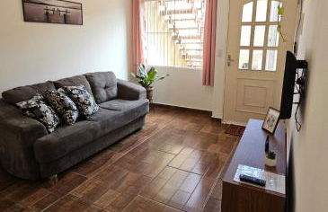 Casa Completa em Cotia com Garagem Local Tranquilo e Familiar - Foto 2