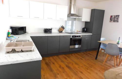 No 5 - Modern 2 bedroom Apartment in Lanark Town Centre - Foto 5