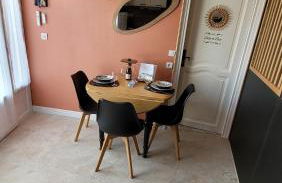 Le Mas Synaé- Joli studio classé 3étoiles avec terrasse et piscine - Foto 2