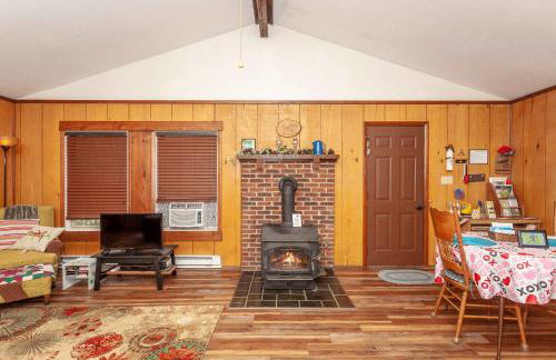 Private w Screened Porch Deck & Pet-Friendly - Foto 14