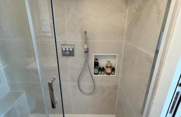 Newly renovated apartment with air conditioner in Neuilly-sur -Seine - Foto 21