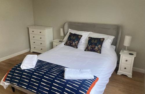 Tyn-Y-Berth Sleeps 27 luxury group accommodation - Photo 3