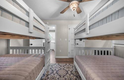 Nordin's LakeHouse, Lakefront Hideaway on Delaware Bay Sleeps 10 - Foto 19