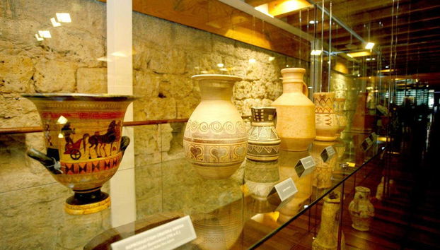 Visita guiada por el castillo de Peñafiel + Museo del Vino - Foto 5, Artesanía en el Museo Provincial del Vino