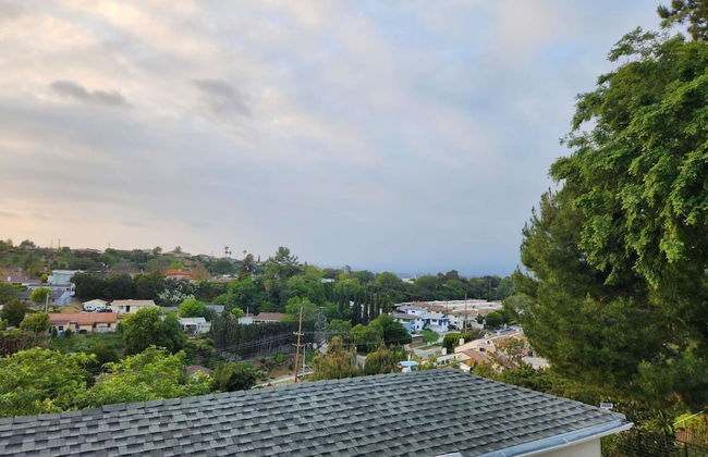 Monterey Park Retreat Spectacular Views Comfort - Foto 7