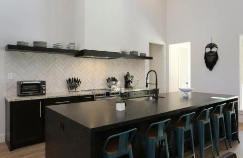 Heated pool Hot Tub Golf Cart Arcade Two Kitchens - Foto 6