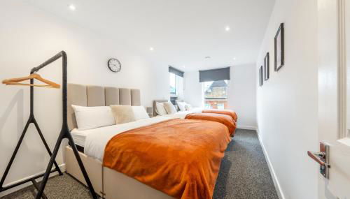 London Edgware Station - Photo 4