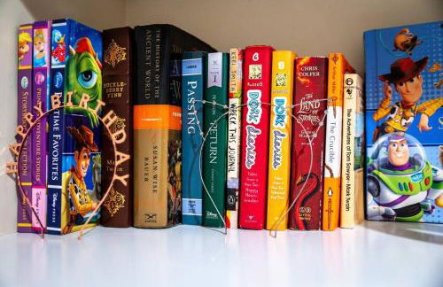 New Luxury 5BR Cabin in Pine Mountain Lake! 1 Minute to Beach! Massage Chair! Close to Yosemite! Perfect for Retreats and Escapes All Seasons! - Foto 45