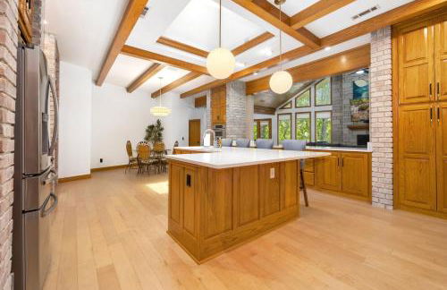 The Manor-Indoor Pool-Speak Easy-Game Room-Sauna - Foto 15