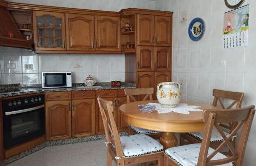 Piso Amplio y Céntrico en Mugardos - Photo 9