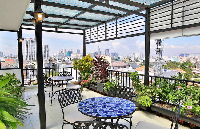 Donald Service Apartment - Photo 1