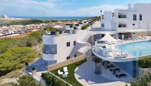 DREAM SEA and MOUNTAIN VIEW APARTMENT in SUKHA - Photo 1