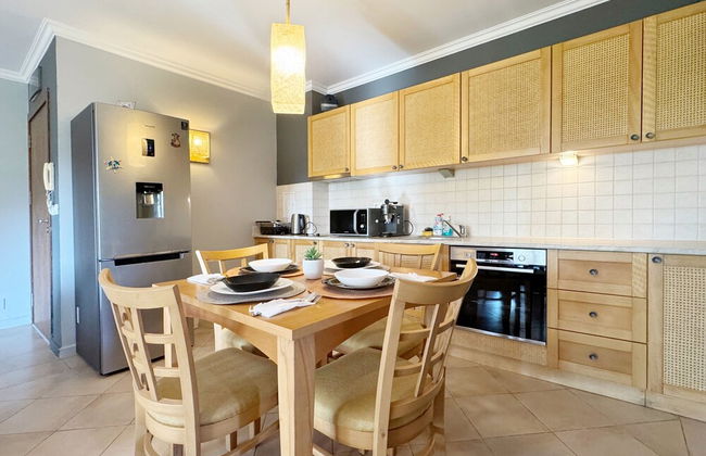 Stunning 2-bed Apartment in Sozopol - Photo 6