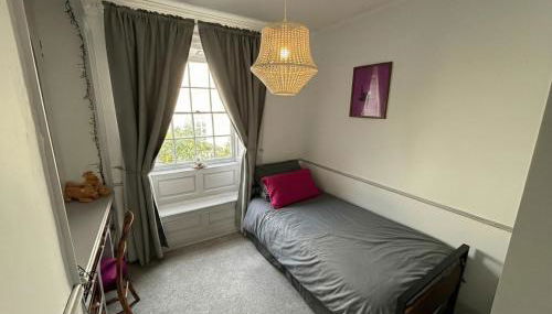 Coastal Retreat in the Heart of Lyme Regis - Foto 5