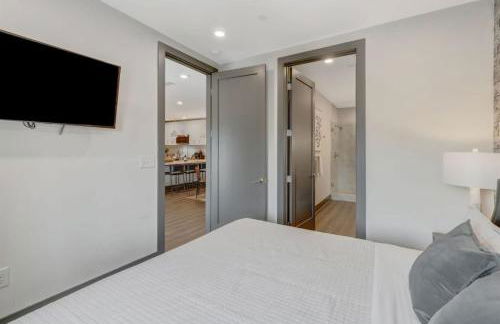 6 Min to Broadway - Gym Rooftop Sleeps 8 - Foto 4
