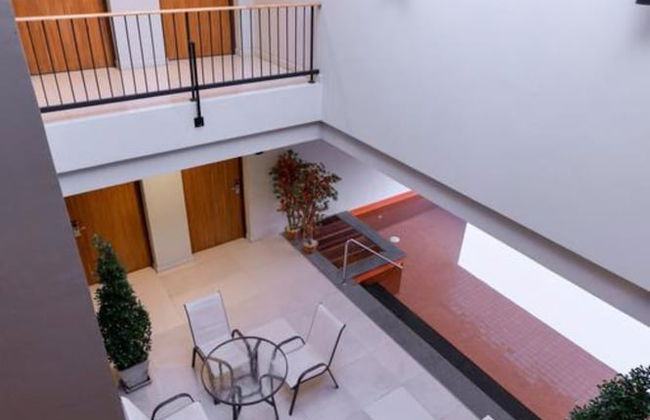 The Pad Silom Serviced Apartment - Photo 2