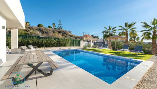 Brand new Luxury Villa with pool - Foto 3