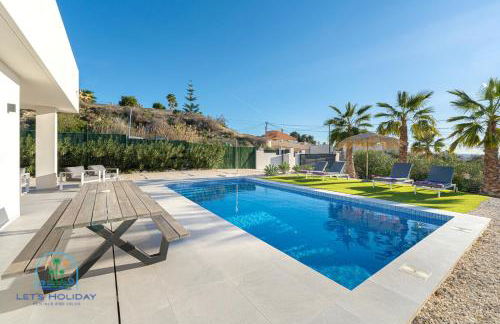 Brand new Luxury Villa with pool - Foto 3