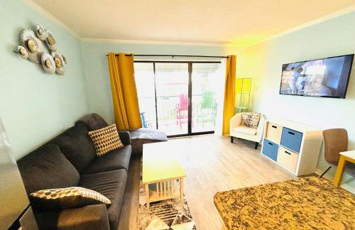 Beautiful newly renovated beachfront condo at Casa Del Mars - Foto 7