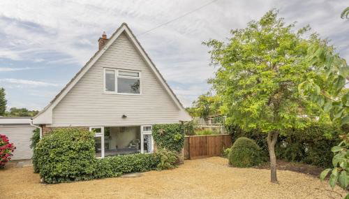 Miramare Cottage - Photo 2