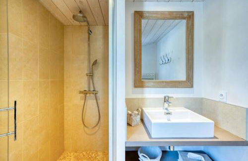 Maison au calme en lisière de forêt avec piscine chauffée - Foto 8