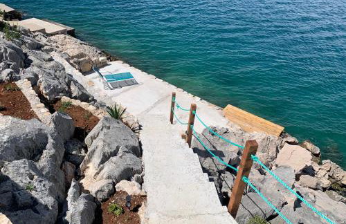 Sunce by the Sea - Foto 20