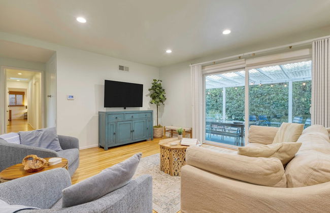 Goleta Getaway by Avantstay Private Backyard, 1.5mi to the Beach! - Foto 2