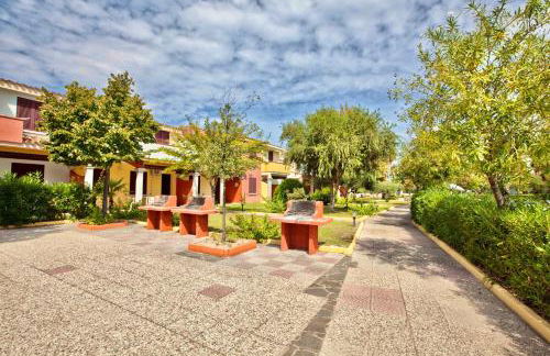 Residence with swimming-pool in Ottiolu just 250 mt from the sea - Photo 4