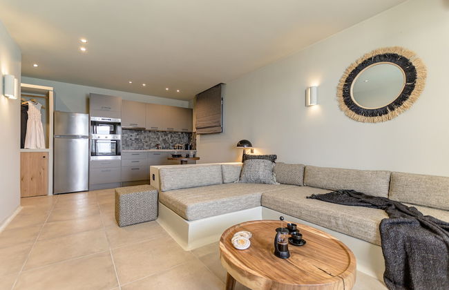 Diadema Villa - Photo 5