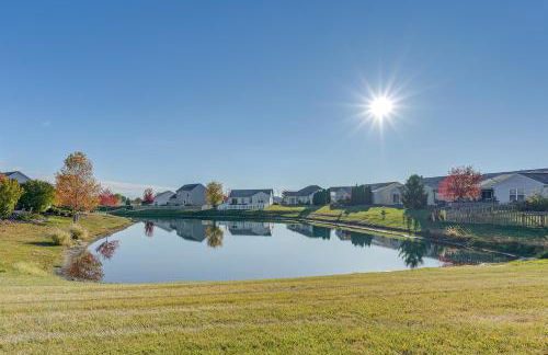 Private Yard and Pond Views Fort Wayne Family Home! - Foto 26