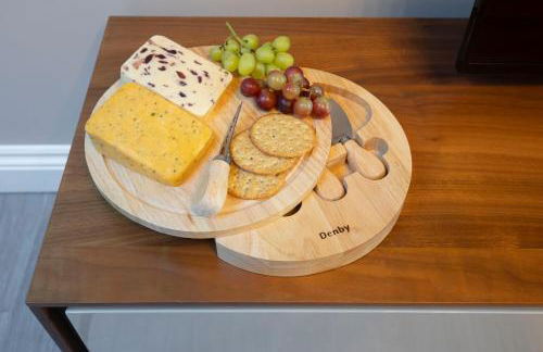 Elliot Oliver - Stylish 2 Bedroom Town Centre Apartment - Photo 20