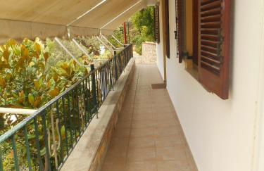 Violetta Studios & Apartments - Foto 29