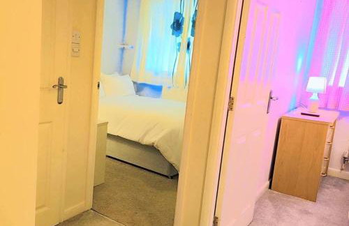 Modern luxury 3-bedroom guesthouse in Wigan - Foto 10