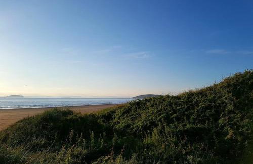 Ocean Drive Deluxe Apartment with complimentary Day Time Beach hut - Foto 67
