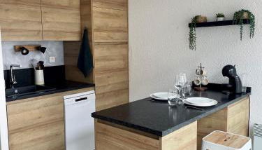 Charmant studio rénové au Coeur des Sables d'Olonne - Foto 3, stove, pet friendly, toaster