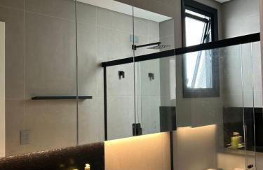 Apto Novo Studio Nature a 50 m da praia - Foto 22