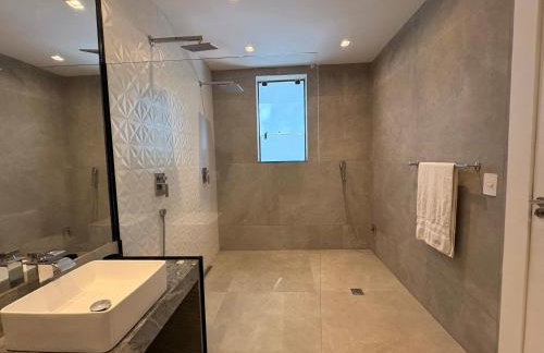 Casa 13 Floresta Boa Vista - Casa Espetacular com 6 Quartos e Arquitetura Única - Photo 43