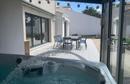 Villa avec jacuzzi proche de la plage, vélo à disposition - Foto 20