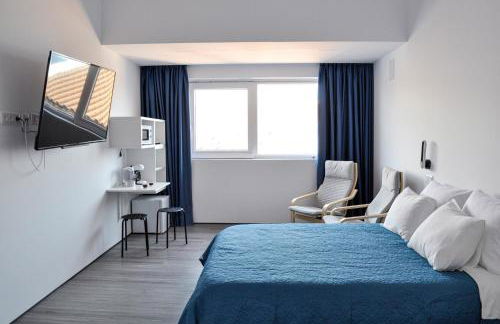 Delightful Seaside Studio Apartment D - Faraway - Photo 1