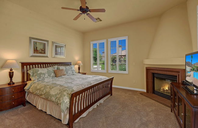 Barefoot Villa Mountain Views & Luxury Spa Access - Foto 8