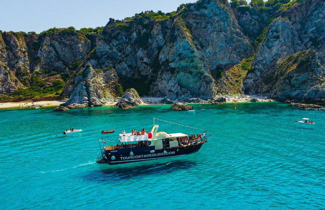 Giro in barca a Capo Vaticano - Foto 1