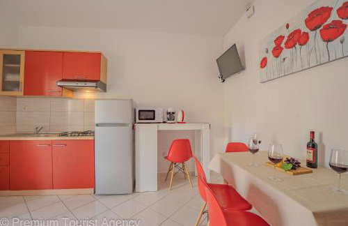 Sladana direct at the beach - Foto 28