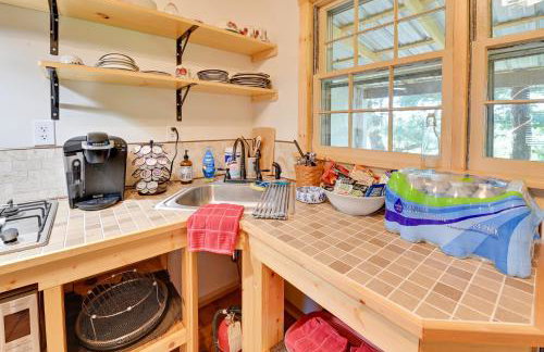 Cozy Beattyville Cabin with Fire Pit - Foto 9