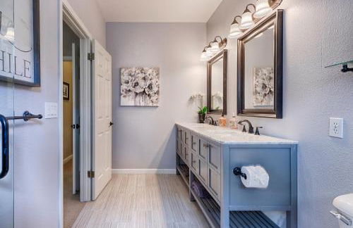 Spacious 4BD 3BA with hot tub, fire pit, and wraparound deck - Foto 19