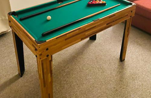 1 Bedroom Pet Friendly Apt Wd Free Wifi, Parking, Netflix & Pool Table. Sleeps 3 - Photo 21